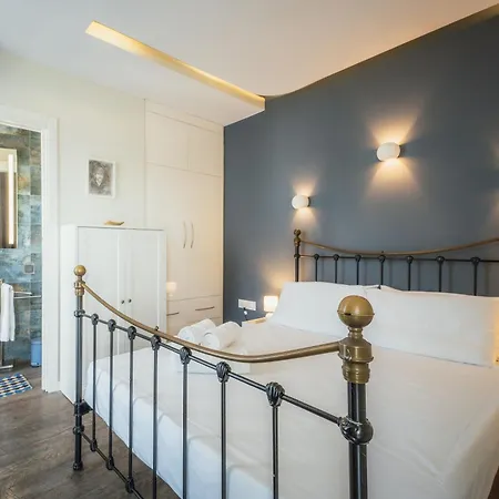 Balanzone's Creative Penthouse