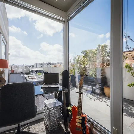 Balanzone's Creative Penthouse