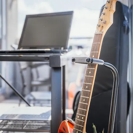 Апартаменты Balanzone's Creative Penthouse *