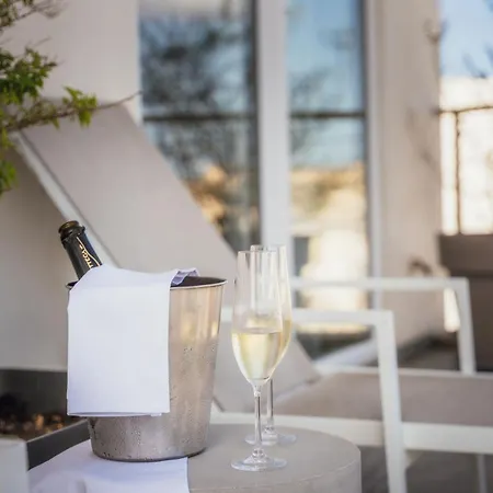 Balanzone's Creative Penthouse Апартаменты