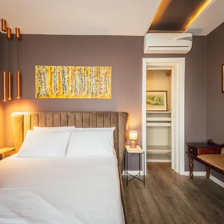 Balanzone's Creative Penthouse