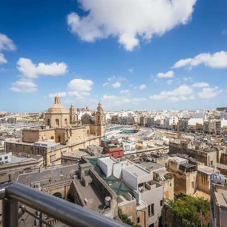 Balanzone's Creative Penthouse Santa Vennera