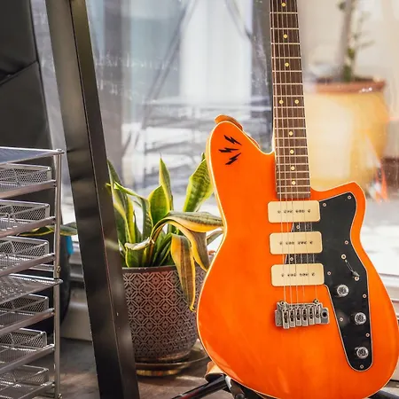 Balanzone's Creative Penthouse * Santa Vennera